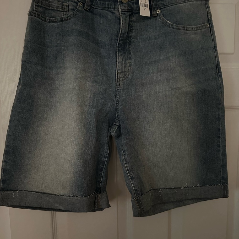 New York and Company new denim jean shorts with tags